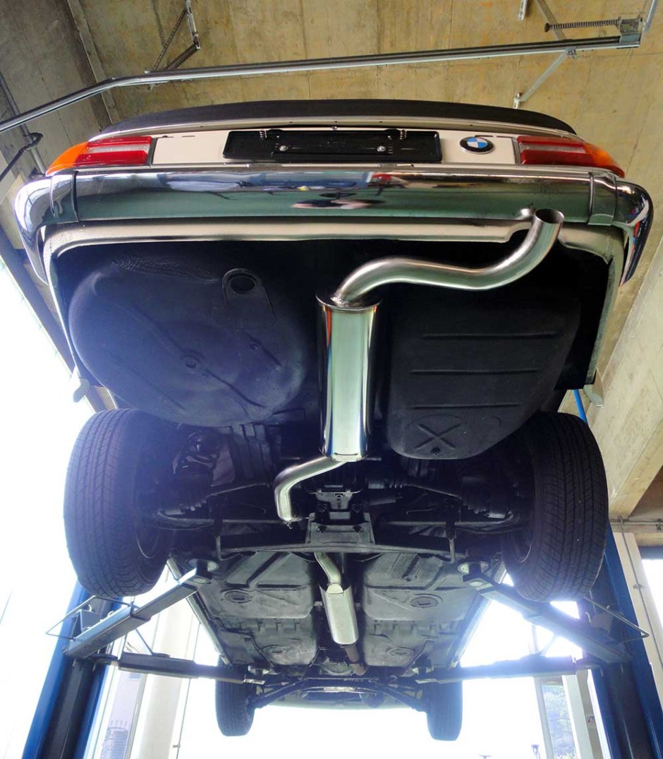 BMW-2002-KS-Classic-by-KS-Automotive-AG--Edelstahlauspuff-Chromstahlauspuff-Anfertigung-inox-exhaust-manufacturing-stainless-steel-manufacturing